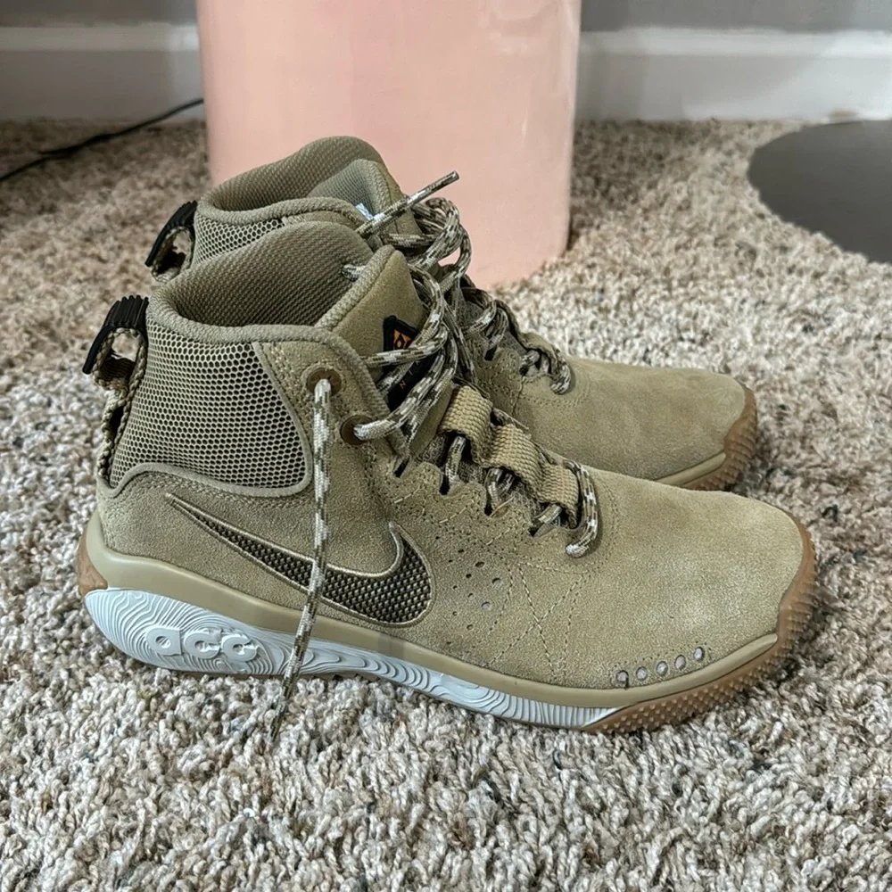 adidas gazelle silver green womens Nike ACG Mens Torre Mid Waterproof Shoes – Extra Butter main image 1